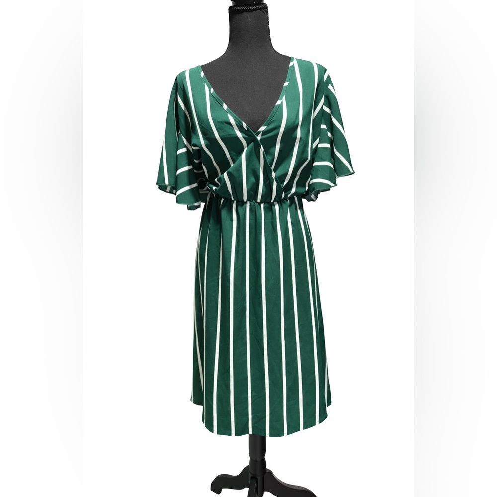 Green White Striped Midi Dress Women’s 2XL Flutter Sleeve Elastic Waist